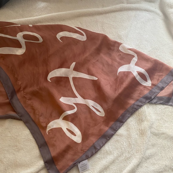 Scarf bundle - Picture 3 of 5